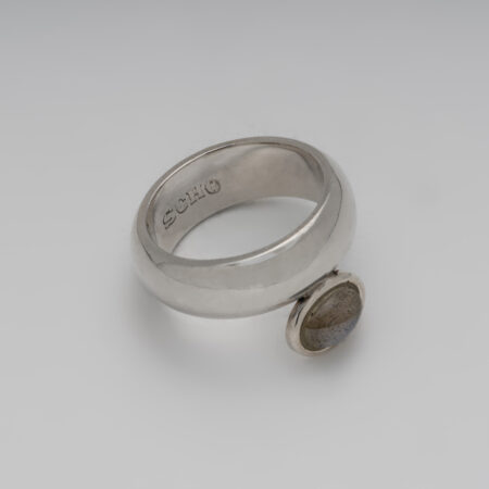 Lou Sort Grey Stone Ring